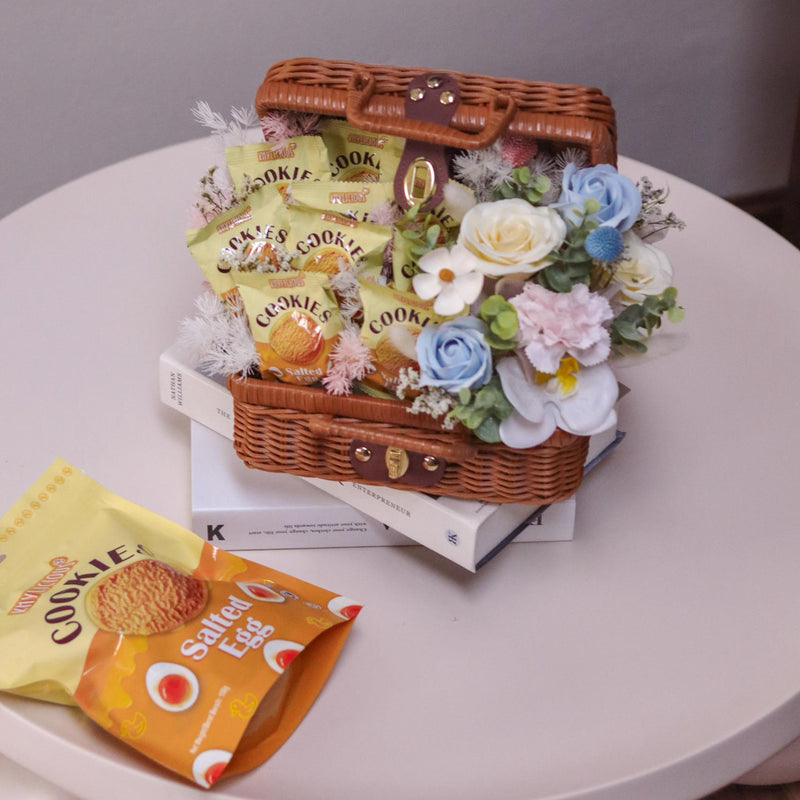 Salted Egg Cookie Basket