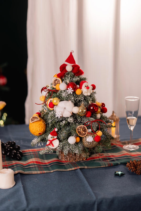 Apollo Christmas Tree