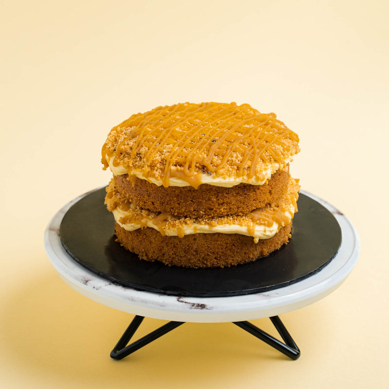 Mini Butterscotch Cookies Cake - Hua Bar Floral Design