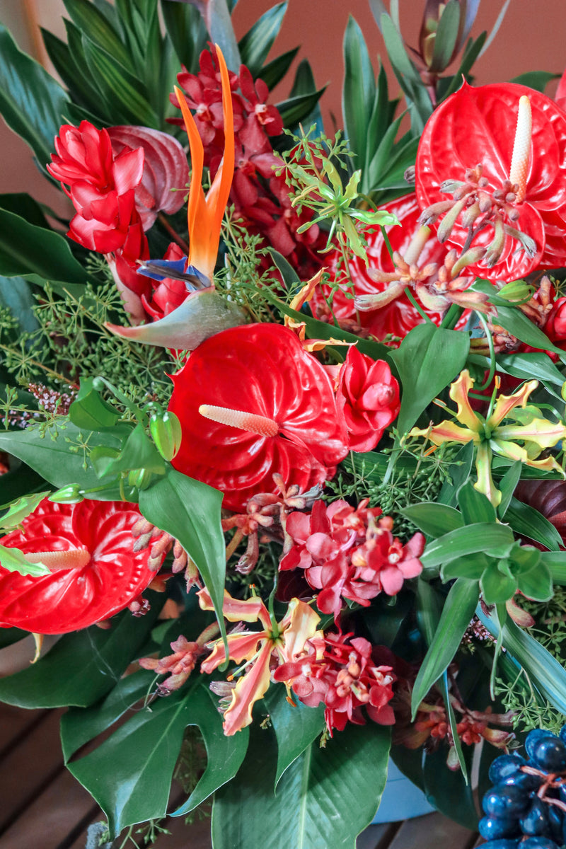 Tropical table